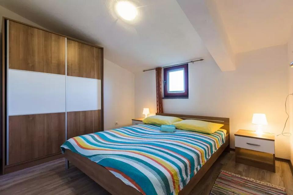 Apartments Marinka ビオグラード・ナ・モル エクステリア 写真